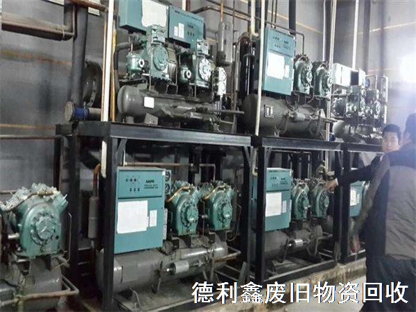 1-20052H209170-L.jpg 1-20052H209170-L.jpg